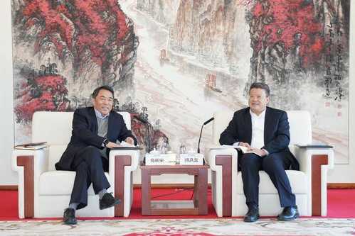 中国能建董事长宋海良与无锡市委书记杜小刚会谈并见证项目签约